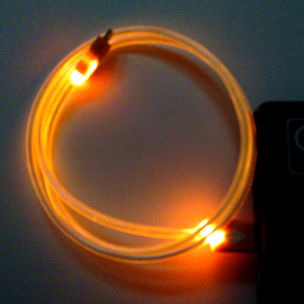 USB Micro-B Kabel 90cm - Orange beleuchtet)